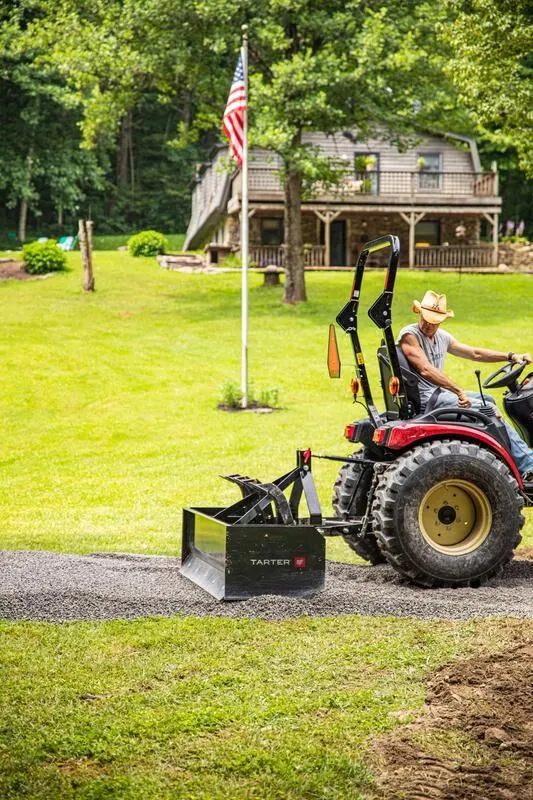 Tarter 200 Series 5 ft. Box Blade